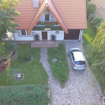 Pod Klonami Na Mazurach *