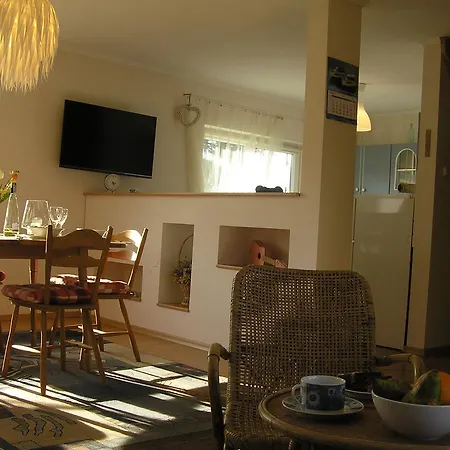 Holiday home Pod Klonami Na Mazurach Guty